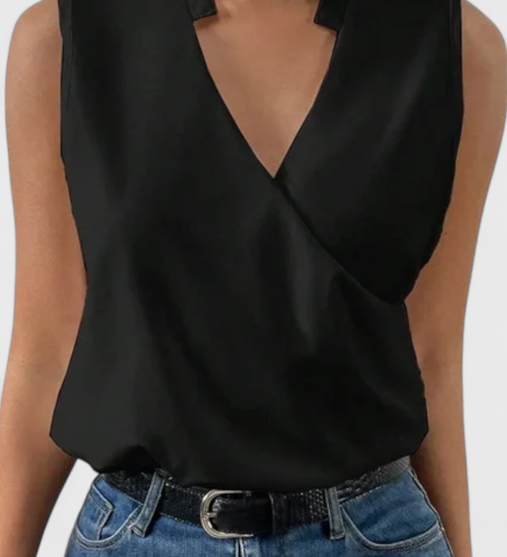Yariela | Top Suave de Verano con Escote en V