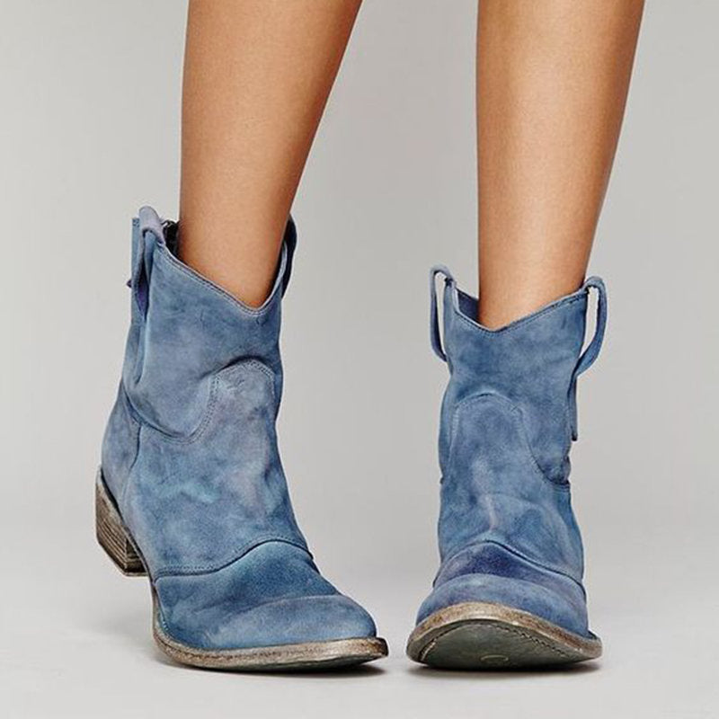 Carlota – Botines atemporales