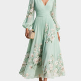 Anastasia™ | Vestido midi de gasa con escote en V y estampado floral verde claro